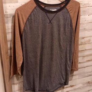 Express mens tee.   Box 327